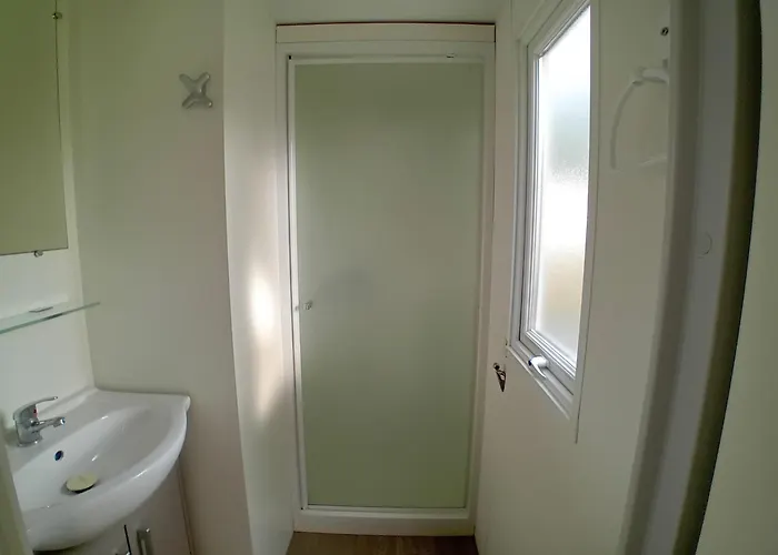 2-bedroom Mobile Sleeps 4 Tatil Evi